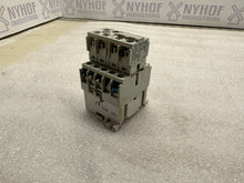 Load image into Gallery viewer, ALLEN BRADLEY 700DC-M400+ SER A &amp; 195-MA22 SER A
