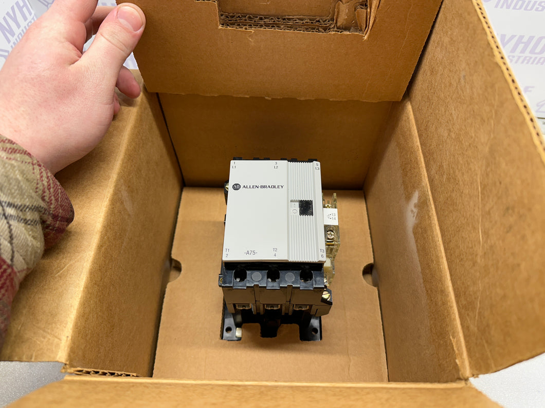 ALLEN BRADLEY 100-A75ND3 SER C CONTACTOR