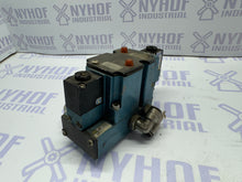 Load image into Gallery viewer, Mac Valves 6300D-211 w/ 6333D-211-PM-111DA Solenoid Valve and 2x PME-111DAAG

