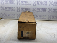Load image into Gallery viewer, WILKERSON M28-06-BL00
