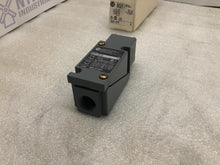 Load image into Gallery viewer, ALLEN BRADLEY 802T-BTP SER H
