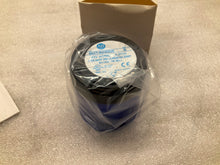 Load image into Gallery viewer, ALLEN BRADLEY 855T-B24DN6 SER B
