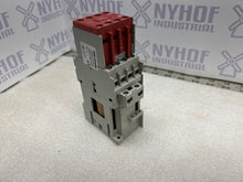 Load image into Gallery viewer, ALLEN BRADLEY 100S-C09ZJ14BC SER A CONTACTOR
