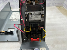 Load image into Gallery viewer, SQUARE D CLASS: 8536 TYPE: SBG2 FORM: OFF4P1T STARTER W/ ENCLOSURE
