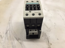 Load image into Gallery viewer, SIEMENS 3RT1034-1AP00
