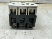 Load image into Gallery viewer, SIEMENS NEB3B060 60AMP BREAKER
