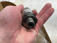 Load image into Gallery viewer, BARKSDALE CONTROLS 405T2-14CG-11-L (HEH)
