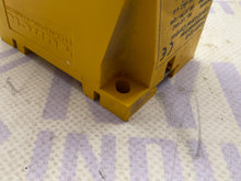 Load image into Gallery viewer, Turck MS91-12-R
