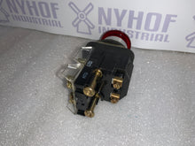 Load image into Gallery viewer, ALLEN BRADLEY 800T-FXTP16A1 ESTOP DUAL CONTACT (USED)
