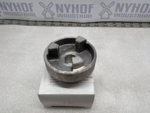 Load image into Gallery viewer, MAGNALOY COUPLING M10002006 5/8 X 3/16
