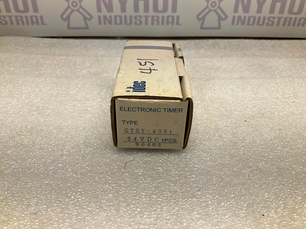 IDEC GT5Y-4SN1 ELECTRONIC TIMER
