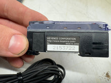 Load image into Gallery viewer, KEYENCE FS-V12P (2153722)
