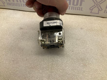 Load image into Gallery viewer, ALLEN BRADLEY 800T-FXTQ24RA1 SER T
