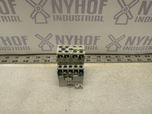 Load image into Gallery viewer, ALLEN BRADLEY 700DC-M400+ SER A &amp; 195-MA22 SER A
