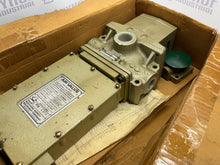 Load image into Gallery viewer, Ross 3573A5902 With Air Valve 1019504
