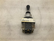 Load image into Gallery viewer, Allen Bradley 800T-T4T8 Ser T
