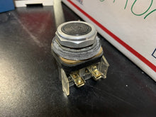 Load image into Gallery viewer, Allen Bradley 800T-A
