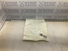 Load image into Gallery viewer, ALLEN-BRADLEY 871TM-DH4NP12-D4 SER A
