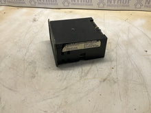 Load image into Gallery viewer, EATON - DURANT 5882-7

