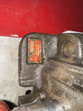 Load image into Gallery viewer, Heinrich Grip Master 6-SV 6&quot; Jaws 6-3/16&quot; Cap. Mill / Drill Press Vise-HEH
