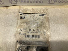 Load image into Gallery viewer, ALLEN BRADLEY 800E-3DL5 SER B
