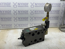 Load image into Gallery viewer, PARKER PRM6PA07SN 33 VALVE BLOCK 3000PSI MAX
