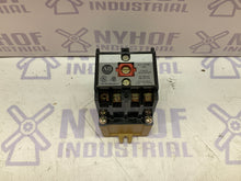 Load image into Gallery viewer, Allen Bradley 700-P400A1 (JV)
