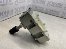Load image into Gallery viewer, NORGREN 25-561-05 / 2556105 VALVE SOLENOID (NEW NO BOX)
