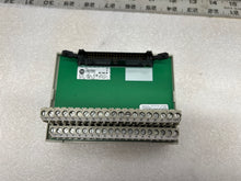 Load image into Gallery viewer, ALLEN BRADLEY 1492-IFM40F SER A TERMINAL BLOCK
