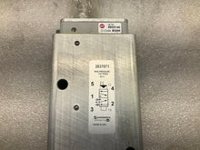 Load image into Gallery viewer, Norgren 2637071 Pneumatic Valve
