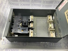 Load image into Gallery viewer, Westinghouse FDP365 400Amp Panelboard Switch
