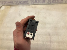 Load image into Gallery viewer, LOT OF 11: BUSS JTN60030
