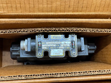 Load image into Gallery viewer, Parker D1VW30DVYCF56
