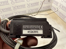 Load image into Gallery viewer, KEYENCE CZ-K1P FIBEROPTIC SENSOR
