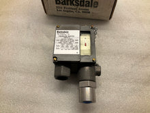 Load image into Gallery viewer, BARKSDALE D9675-2
