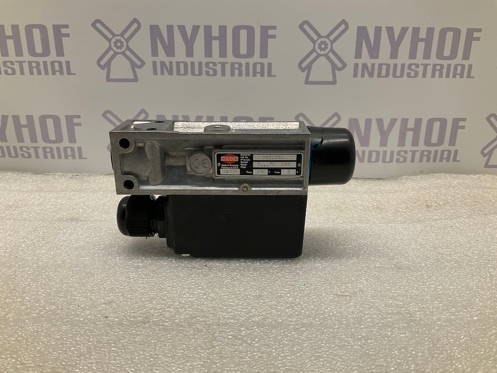 NORGREN 0821051 Pressure Control Switch NO BOX