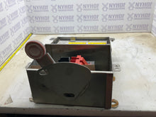 Load image into Gallery viewer, CUTLER HAMMER DH362UWK 60 AMP DISCONNECT
