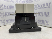 Load image into Gallery viewer, Fuji Electric SC-N10 (220) Contactor 3NC4H0122 50/60HZ
