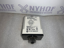 Load image into Gallery viewer, ALLEN BRADLEY 700-HT22AA1
