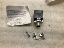 Load image into Gallery viewer, ALLEN BRADLEY 871P-BW15N40-N3 SER B
