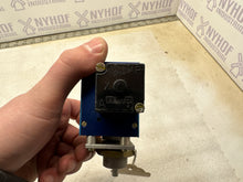Load image into Gallery viewer, FESTO VUZ-10M22 time delay valve

