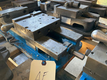Load image into Gallery viewer, KURT DX6 CROSSOVER Machine Tool Vise-HEHAE42
