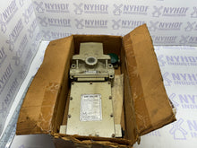 Load image into Gallery viewer, Ross 3573A5902 With Air Valve 1019504
