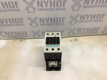 Load image into Gallery viewer, SIEMENS 3RT1034-1AP00

