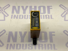 Load image into Gallery viewer, Banner Q60BB6AFV1000Q

