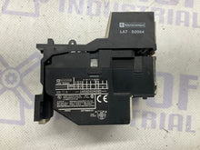 Load image into Gallery viewer, Telemecanique LR2 D2553 LA7-D2064 (JV)
