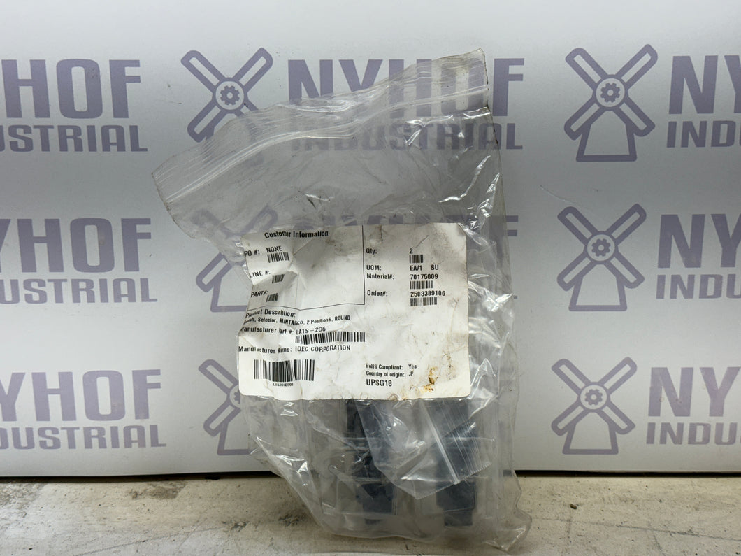 IDEC LA1S-2C6 LOT OF TWO SWITCHES
