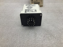 Load image into Gallery viewer, ALLEN BRADLEY 700-HT22AA1 SER A
